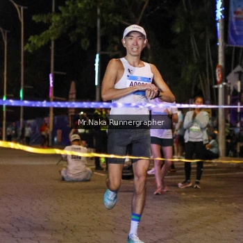 Runner Photo 1562066