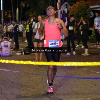 Runner Photo 1562101