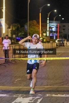 Runner Photo 1562207