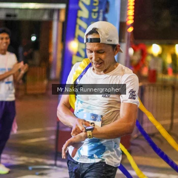 Runner Photo 1562258
