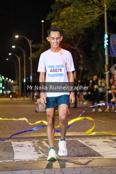Runner Photo 1562457