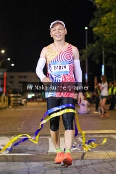 Runner Photo 1562585