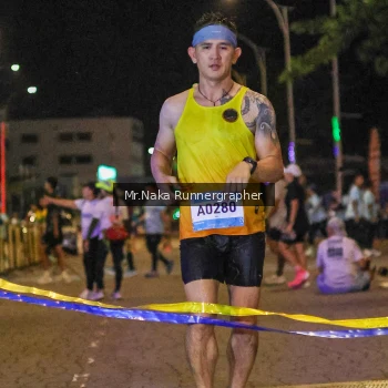 Runner Photo 1562672