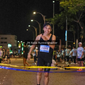 Runner Photo 1562697