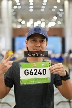 Runner Photo 1563061