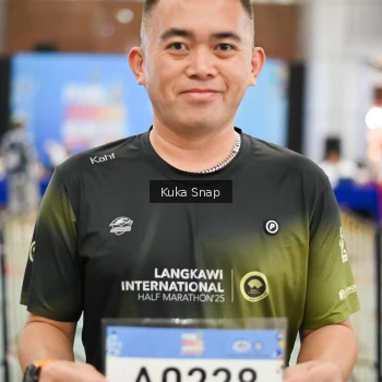 Runner Photo 1563132