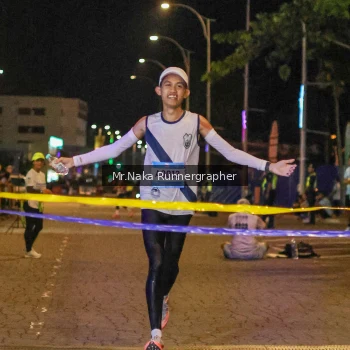 Runner Photo 1563683