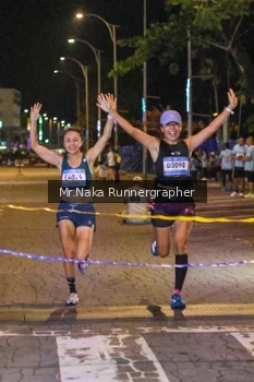 Runner Photo 1563715