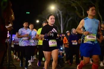 Runner Photo 1563976