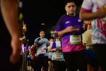 Runner Photo 1563981