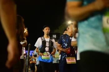 Runner Photo 1563983