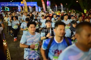 Runner Photo 1563997