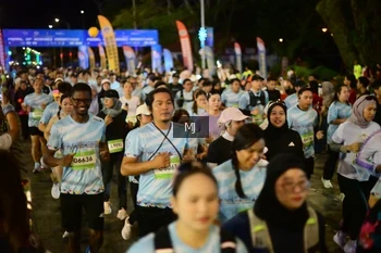 Runner Photo 1564002