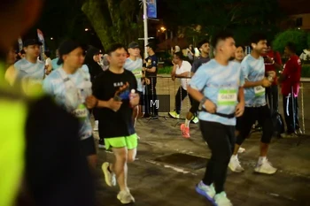 Runner Photo 1564020