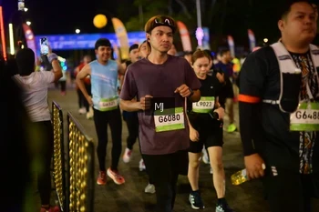 Runner Photo 1564021