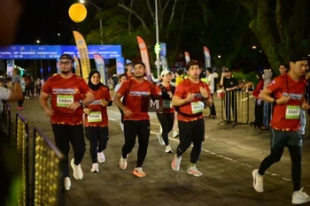 Runner Photo 1564022
