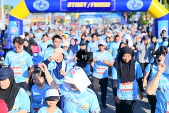 Runner Photo 1564067