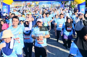 Runner Photo 1564068