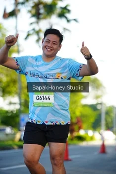 Runner Photo 1564120