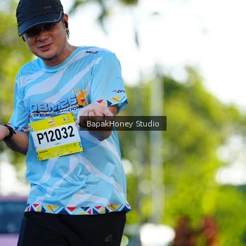 Runner Photo 1564130