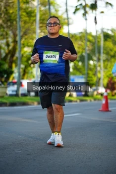 Runner Photo 1564347