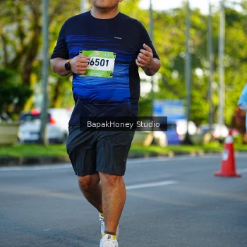 Runner Photo 1564349