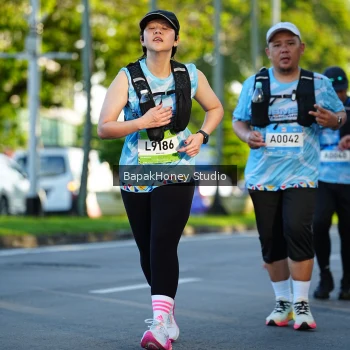 Runner Photo 1564360