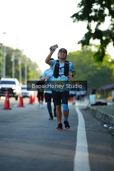Runner Photo 1564382