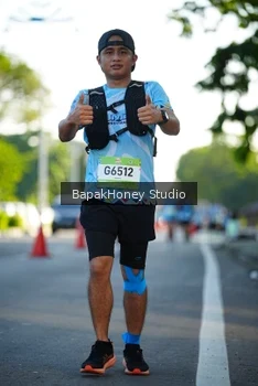 Runner Photo 1564387
