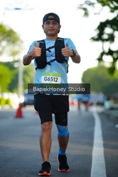 Runner Photo 1564389
