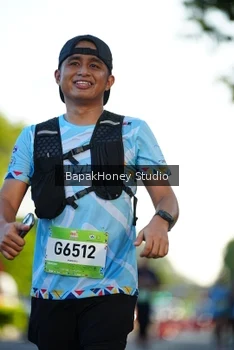 Runner Photo 1564396