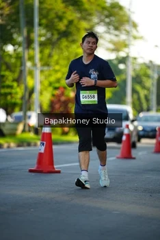 Runner Photo 1564403