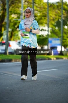 Runner Photo 1564413