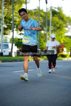 Runner Photo 1564421