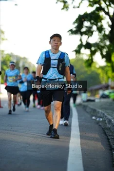 Runner Photo 1564424