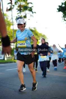 Runner Photo 1564441