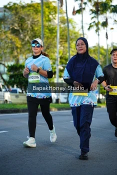 Runner Photo 1564447