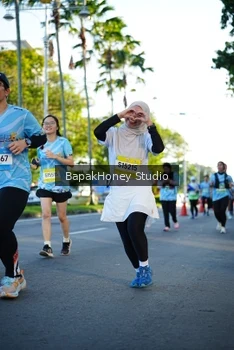 Runner Photo 1564455