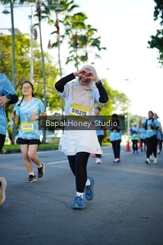 Runner Photo 1564457