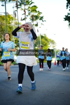 Runner Photo 1564459