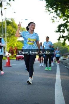Runner Photo 1564474