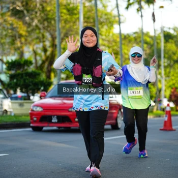 Runner Photo 1564482