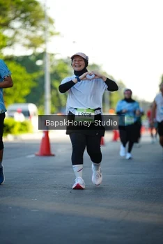 Runner Photo 1564586