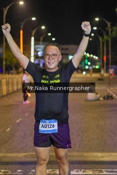 Runner Photo 1564597