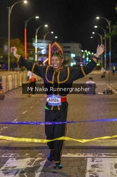 Runner Photo 1564602