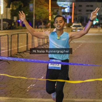Runner Photo 1564623