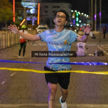 Runner Photo 1564631