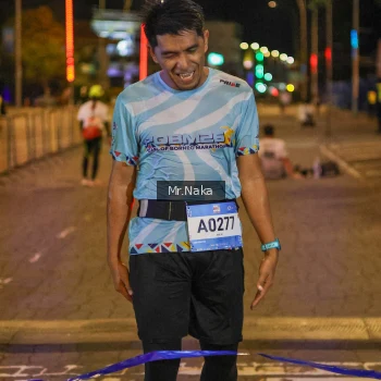 Runner Photo 1564644