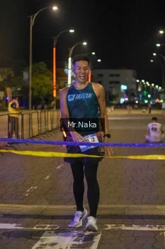Runner Photo 1564646