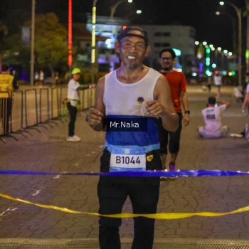 Runner Photo 1564661